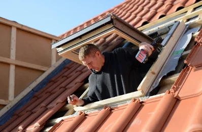 Pose de fenêtres de toit Velux à Arx